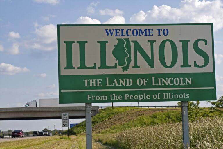 A signboard welcome to Illinois