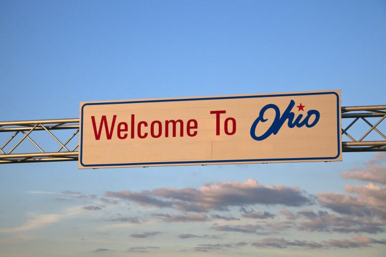 A signboard welcome to Ohio