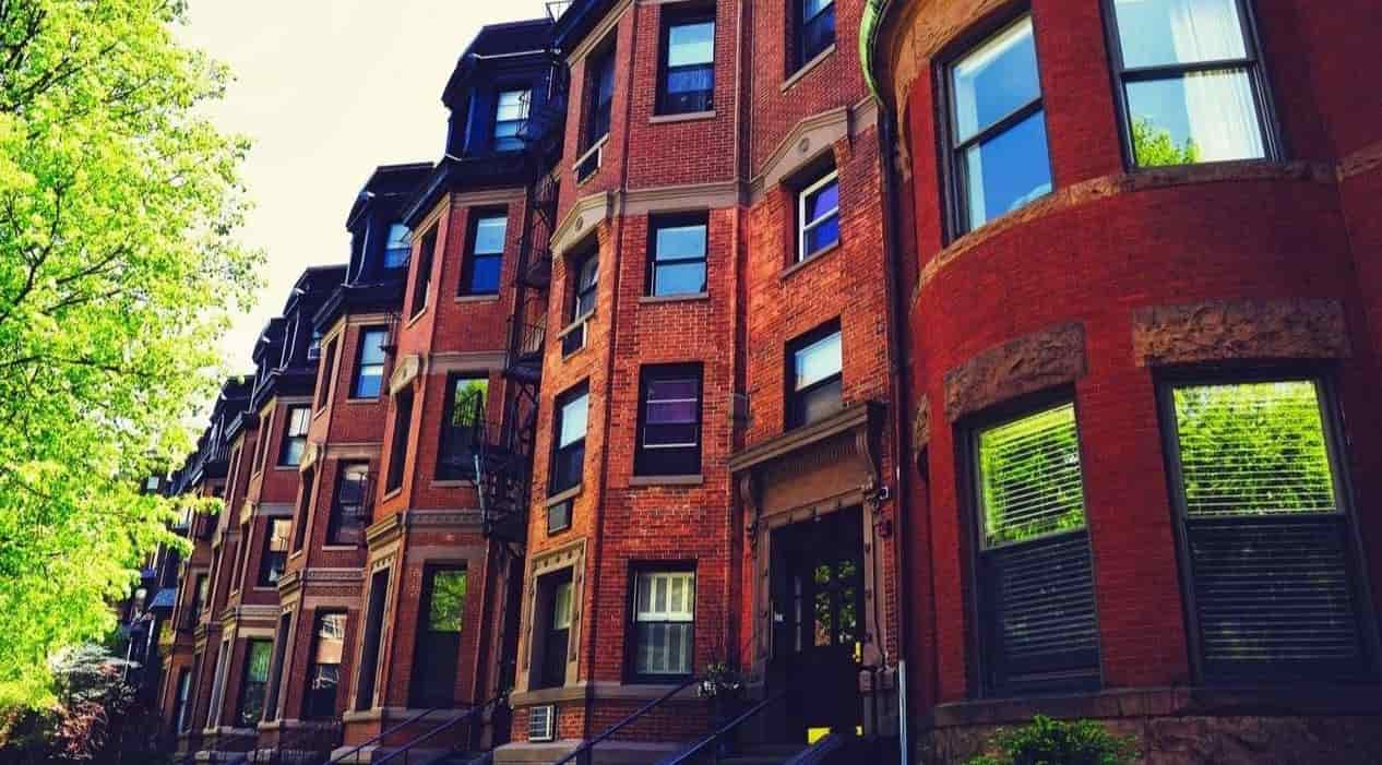 Historical apartments in East Cambridge