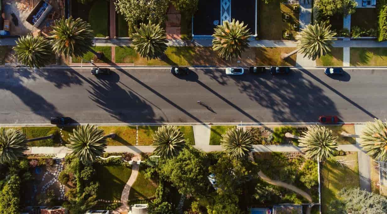 LA street in a luxury neighborhood