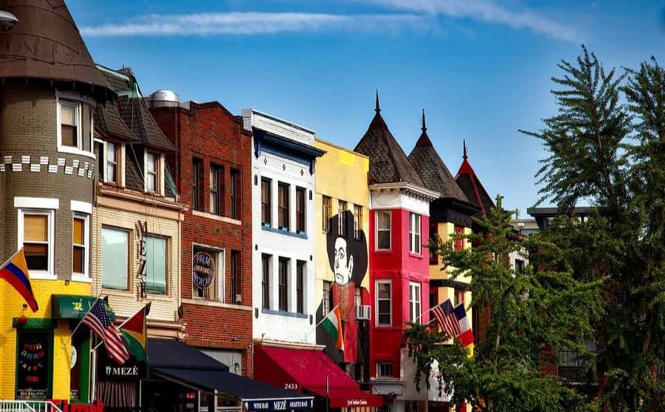 Unique houses in Navy Yard