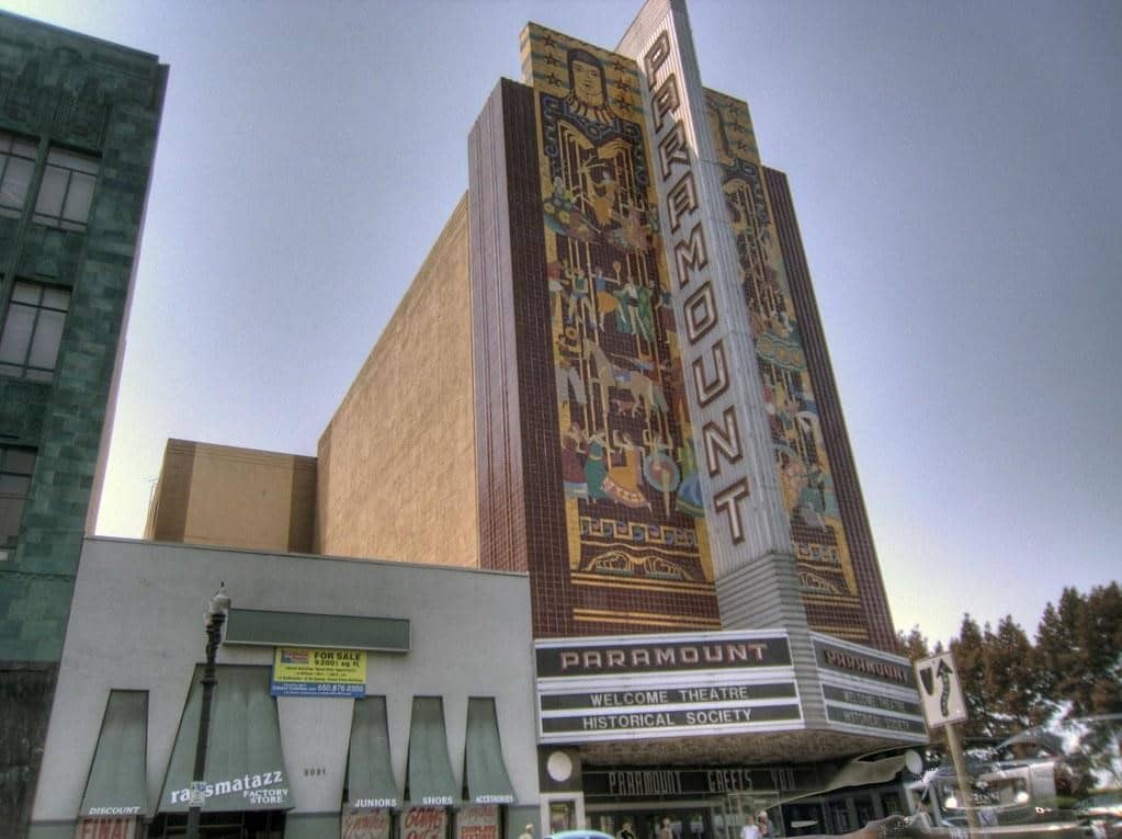 Oakland Paramount Theatre outside view