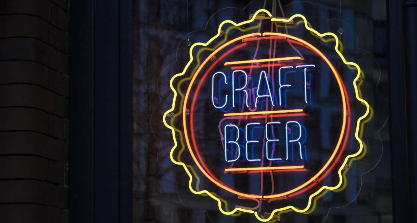 Craft beer neon sign