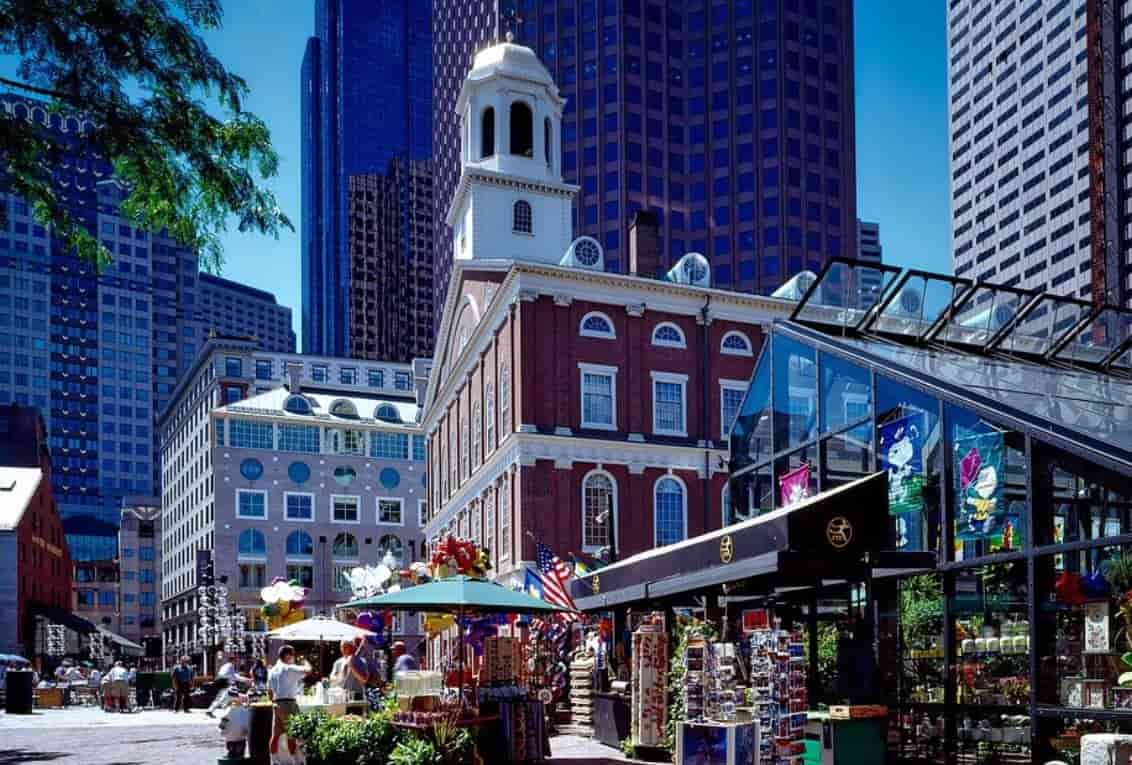 Faneuil Hall Marketplace is boutique options for upscale 